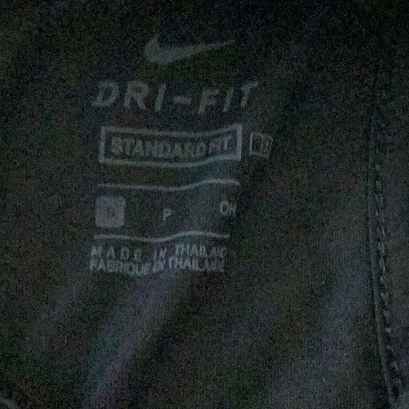 Girls Nike dri fit top - Picture 4 of 4